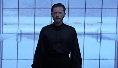 Azerbaijan: Nadir Rustamli drops his Eurovision 2022 song 'Fade to Black'